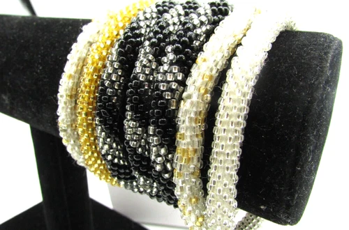 HSN NOGU STYLE YELLOW BLACK & WHITE BEADED NECKLACES & BRACELETS SET NWOT JB16 image 6