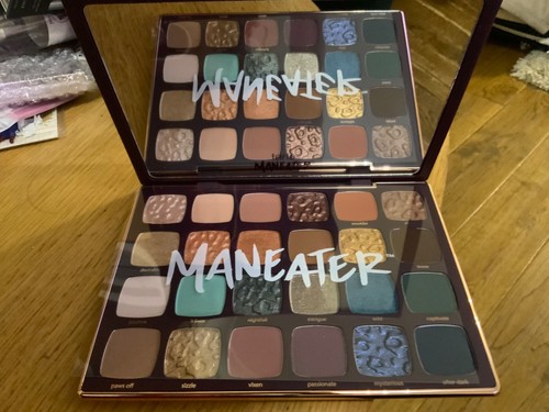 tarte Maneater Nightfall palette ombretti 24 x 1g - nuova con scatola - Foto 2 di 11