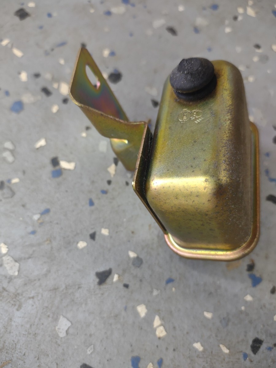 84-86 Nissan 300zx Z31 Hold Relay 25230-01P00 (87-89?) | eBay