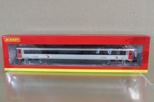 HORNBY R4940E ARRIVA CROSS COUNTY MK3 SLIDING DOOR TS COACH E 42036 od