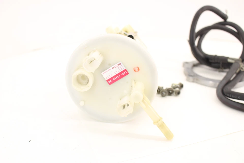 2014 YAMAHA YZF R1 FUEL PUMP GAS PETROL SENDER UNIT 14B-13907-00-00 Foto 2 de 4