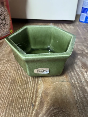 Vintage Haeger 4002 Green USA Pottery Hexagonal 6-Side Footed Planter Flower Tag