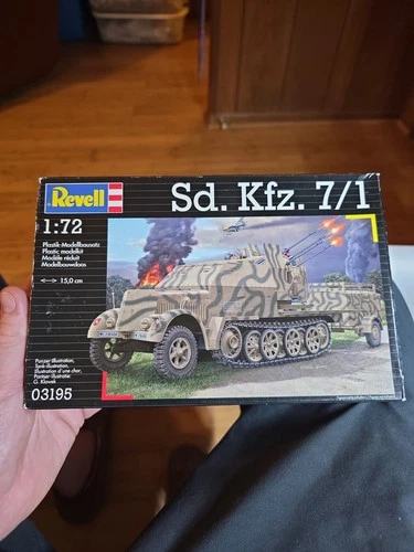 Revell German Sd. Kfz. 7/1 Flak 38 Model Kit 1:72 Scale #03126 New Sealed