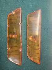 1961 1962 1963 Imperial Crown Lebaron Convertible Front Marker Lenses Lot Of 2 1961 1962 1963 Imperial Crown Lebaron Convertible Front Marker Lenses Lot Of 2