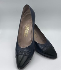 Salvatore Ferragamo Vintage Italian Spectator Style Pump Navy With Black, Sz10
