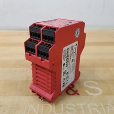 Allen Bradley 440R-M23143, MSR138DP, Series B, 0.15 TO 3 Sec. Safety Relay