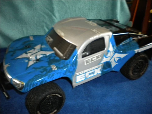 1/10 R/C Truck