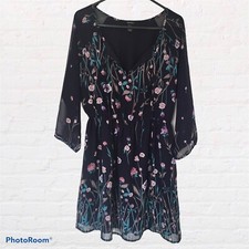 FOREVER 21 Dress Size Small. Floral. Sheer Floaty Material Wedding/Party/Classic