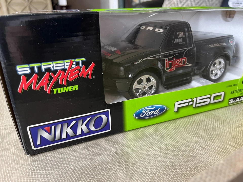Nikko Street Mayhem Tuner Ford F-150 Scale Model Remote Control Car - BRAND NEW - Image 2 of 4