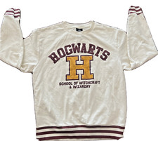 Harry Potter Hogwarts Wizarding School Sweatshirt Universal Studios Cream Size M