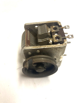 VARIABLE TUNER CONDENSER FROM HAM TUBE RADIO ESTATE