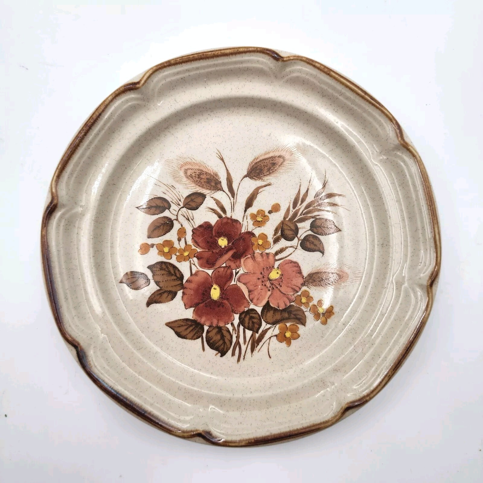 International Endurance Festive Salad Plates 8