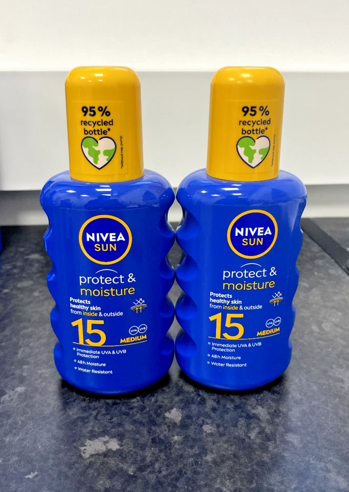 2 x NIVEA SUN | Protect & Moisture Spray SPF15 | Medium | All Skin Types | 200ml