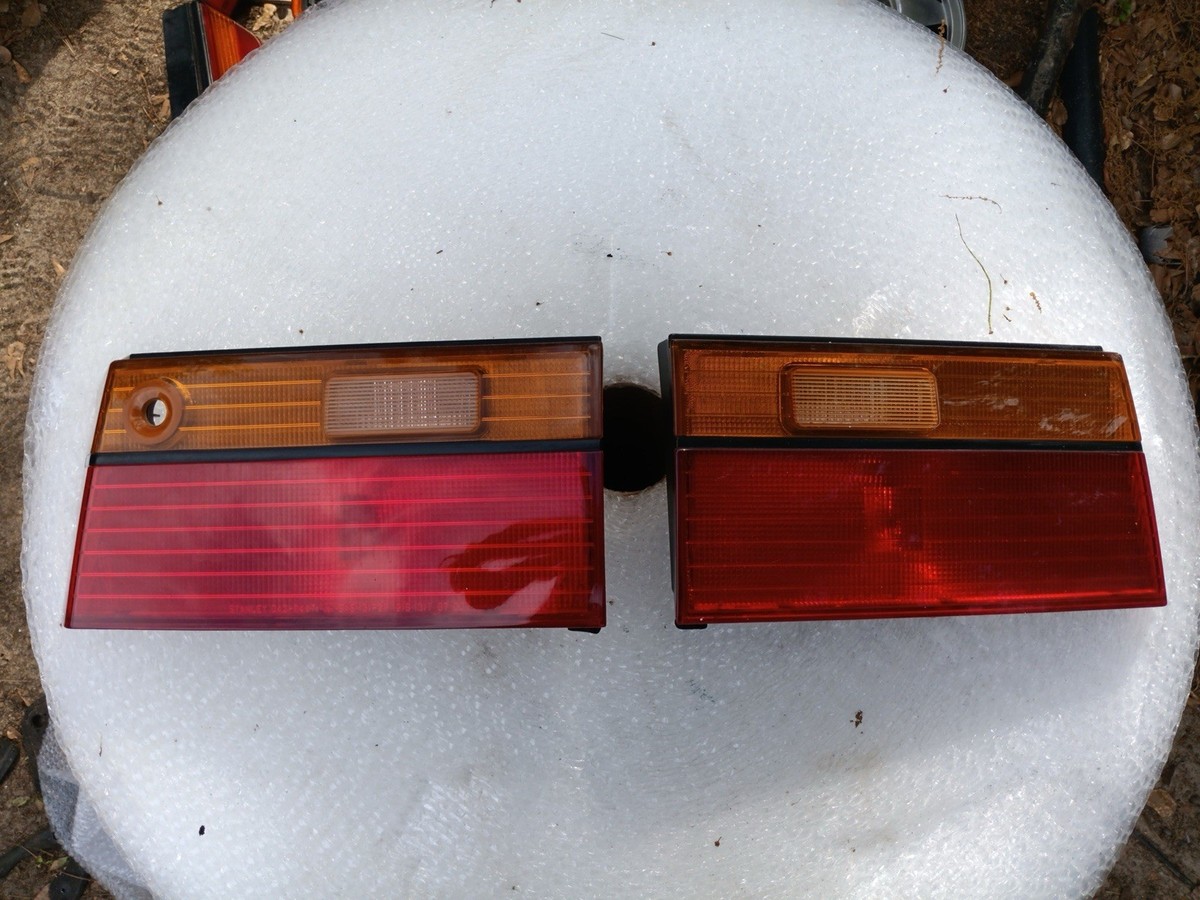 1991 HONDA ACCORD TAIL LIGHT Set Left and right STANLEY 043-8446