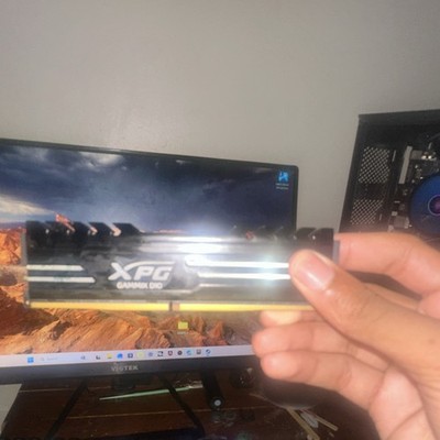 XPG GAMMIX D10 8GB DDR4-3200 PC4-25600 288-Pin DIMM Unbuffered RAM