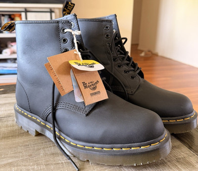 Dr. Martens Bonny Tech Black Safety Shoes ASTM F2892-18 Mens 11 D