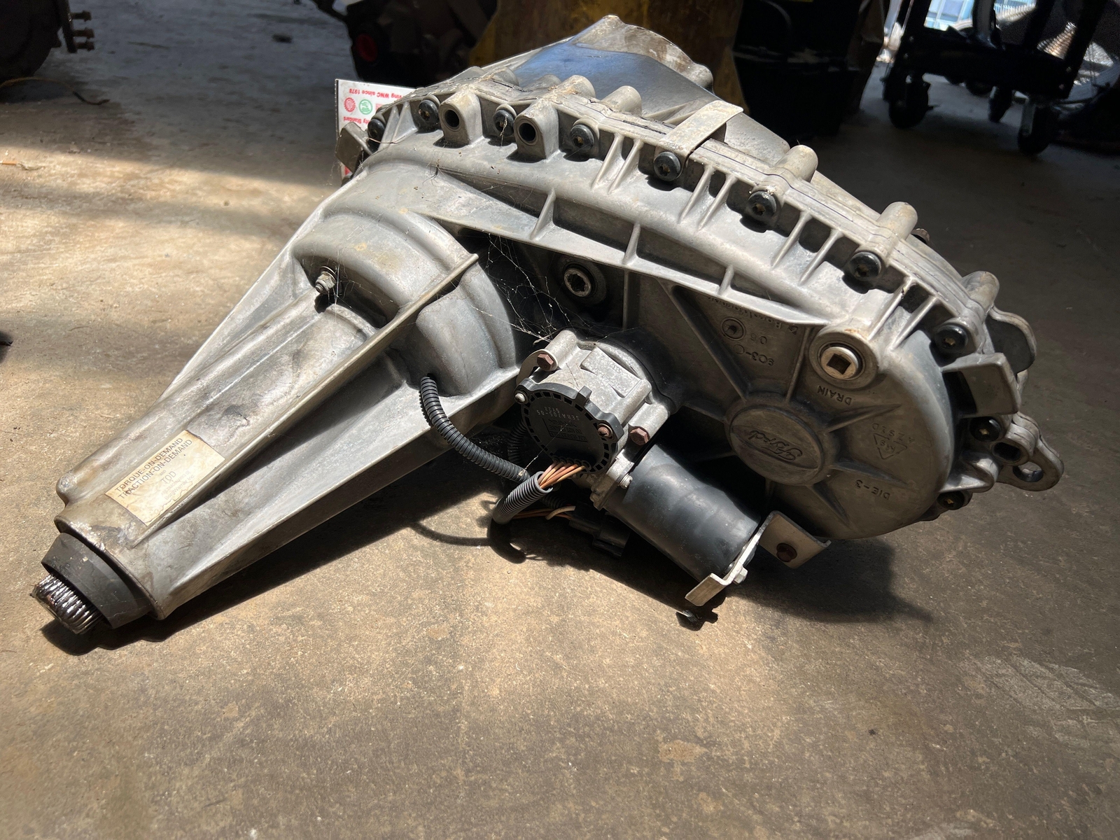 2006 Ford Expedition Transfer Case w/ Shift Motor 120K OEM eBay