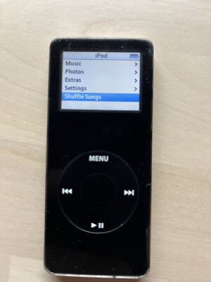 Apple iPod nano A1137 2GB） Apple iPod Nano ~ 1st Generation ~ A1137 ~ 2GB ~ Black & Silver