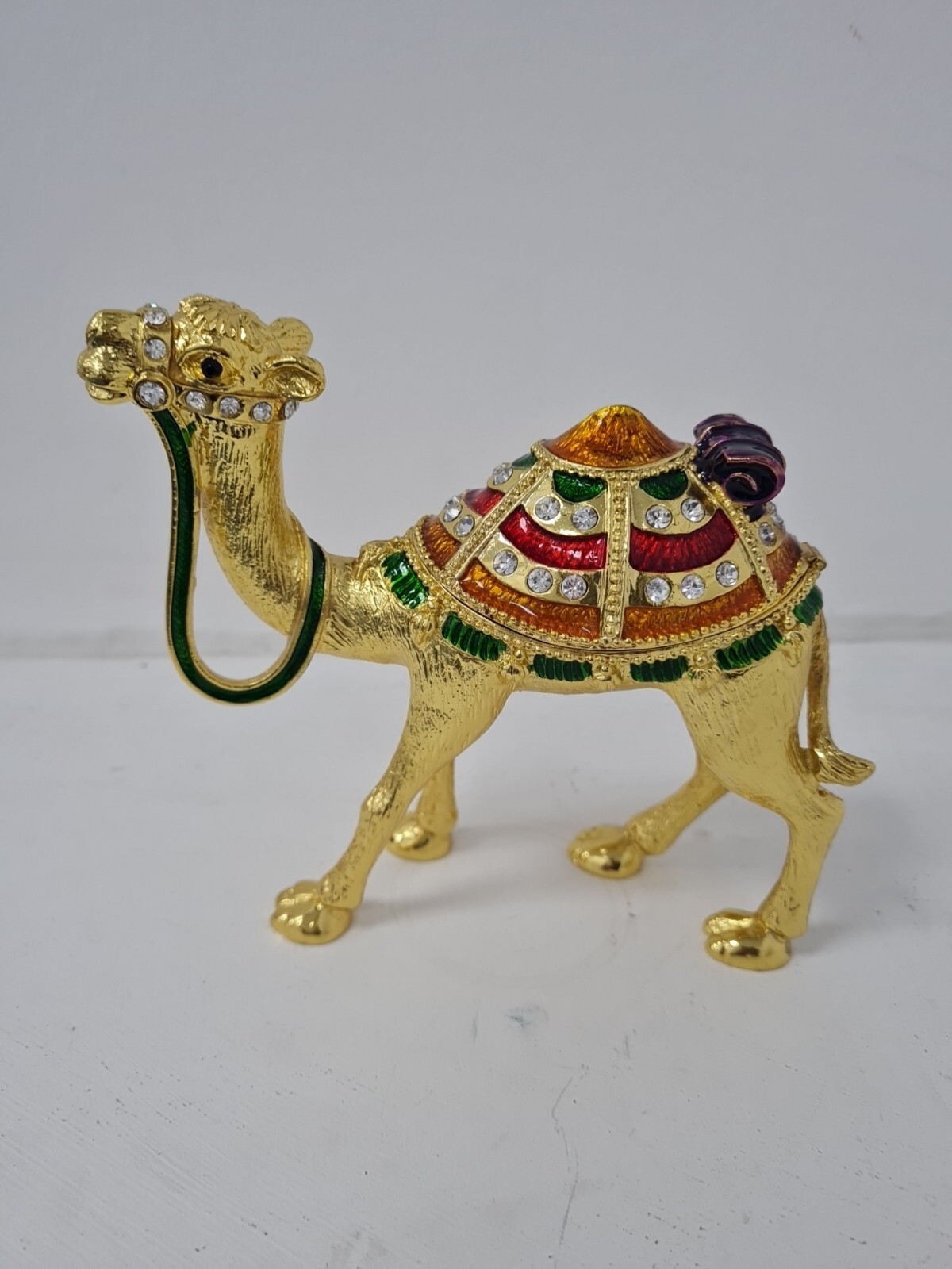 Camello Ornamental Decorativo Estilo Asiático - DORADO 16cm x 15cm con Almacenamiento