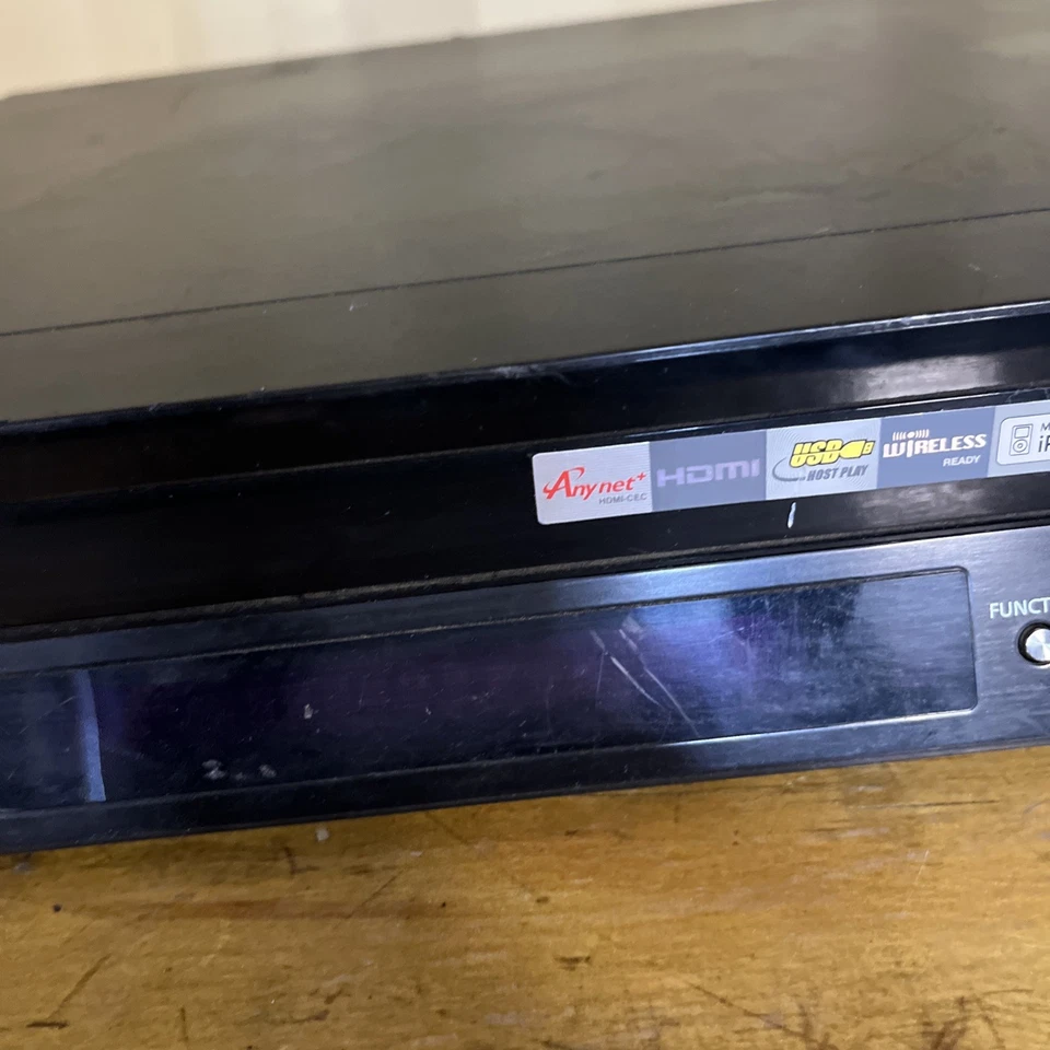 Sistema de cine en casa Samsung DVD HT-X70 HDMI 5 cambiador de discos sin control remoto - negro Foto 3 de 4