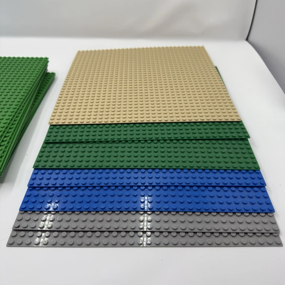LEGO Baseplate Lot 32x32 16x32 Blue Green Tan Gray Building Plates - Image 4 of 4