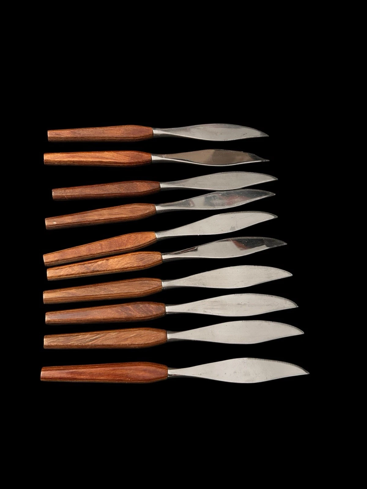 10 Vtg MCM Fleetwood Designer Stainless Serrated Steak Knives 8.5” Teak Handle