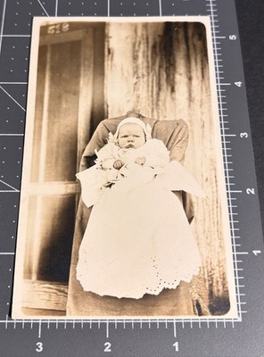 1910s Creepy HEADLESS WOMAN Holds Baby Odd Weird Vtg Ghost Spirit RPPC PHOTO