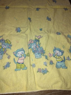 Vintage Yellow Baby Receiving Blanket Musical Kittens Cats Animal Pastels Cotton