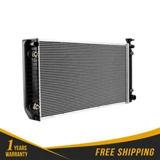 CU624 for Chevy C2500 CMC C3500 1988-1999 Cadillac Escalade 1999-2000 Radiator