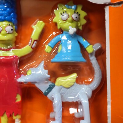 The Simpsons TREEHOUSE OF HORROR ZOMBIE Bendable Figures NJ CROCE