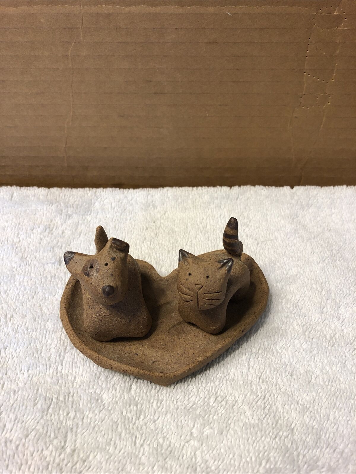 Osan Animal Shelter Handmade Dog And Cat On Heart Clay Figurine | eBay