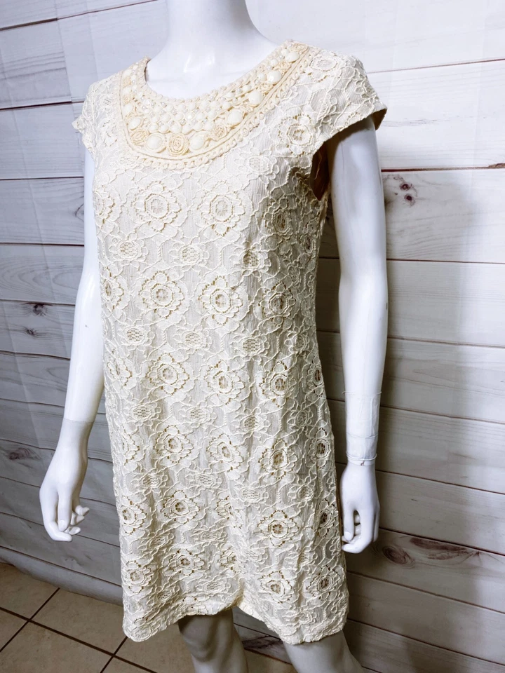 Vestido Studio I Mujer Talla 8 Beige Floral Encaje Bordado Forrado Cremallera Trasera Foto 3 de 4