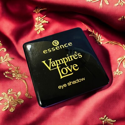 Essence Vampire s Love Eye Shadow Palette - Rare 2011 Collab