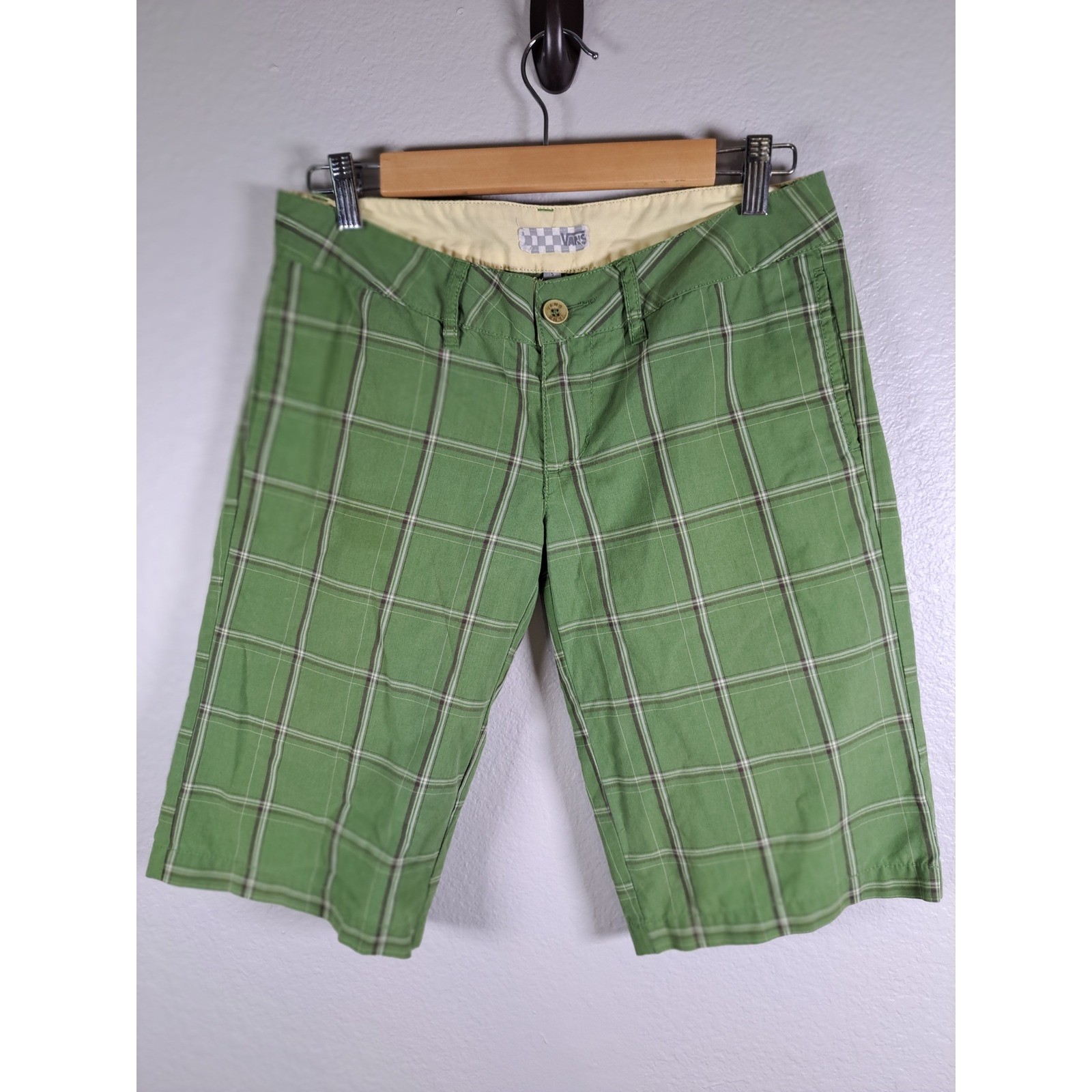Vans Green Plaid Bermuda Shorts Womens Sz 5 Skate Casual Checkered Cotton Blend