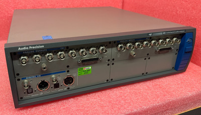 Audio Precision APx 585 Audio Analyzer