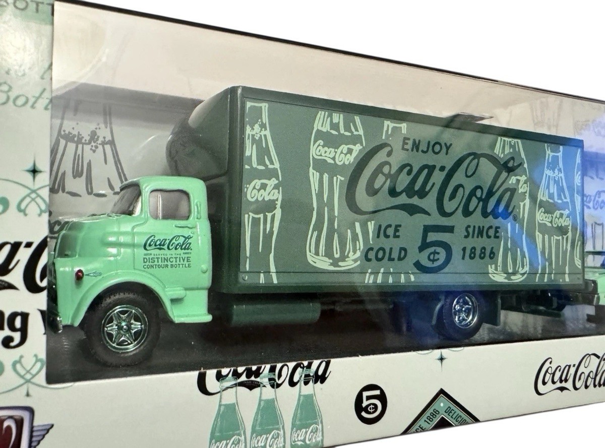 M2 Machines Coca Cola Chase Green Wheels 1958 Dodge COE Hauler