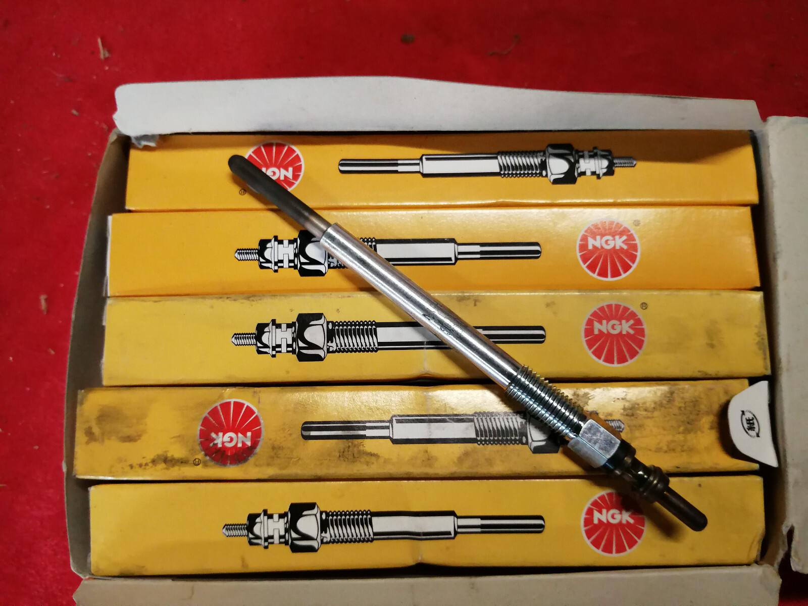 4 bougies YE05 5207 métal robuste pour moteur Citroën Jumpy