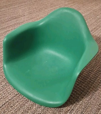 EAMES GREEN SHELL CHAIR HERMAN MILLER (SHELL ONLY)