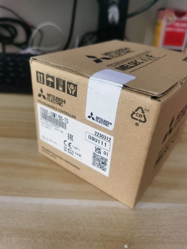 1PC Mitsubishi FX5UC-32MT/DS-TS PLC FX5UC32MT/DSTS New In Box Fast Shipping - Picture 3 of 5