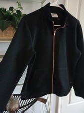 Sketchers Woman's Size M Black The Hoodless Hoodie Go Walk Everywhere Jacket