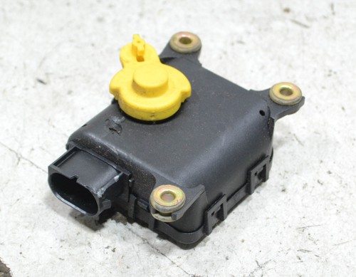 AUDI A3 8L Bj 2001 Stellmotor Heizung Klima 8D2820511C #135723-G622