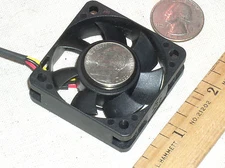 NEW TINY MINI 2" INCH SUNON MAGLEV 10 CFM 12 V VOLT DC CASE BOX FAN BLOWER USA