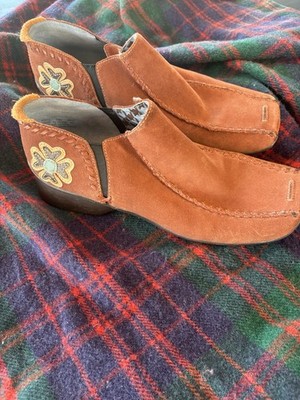Indigo By Clarks Women s Genuine  Suede Leather Rusty Brown  Size 10M