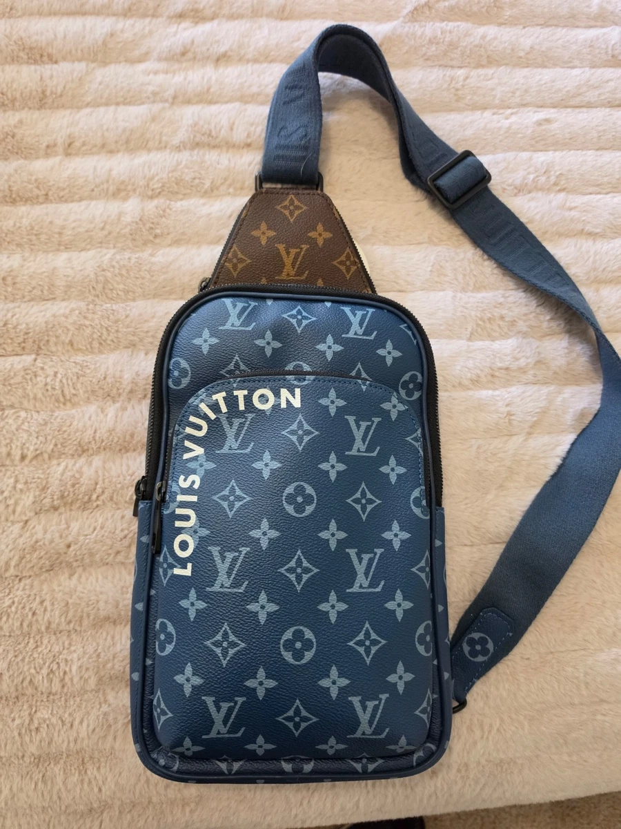 25+ Louis Vuitton Blue Men's Messenger Bags for sale | Updated Oct