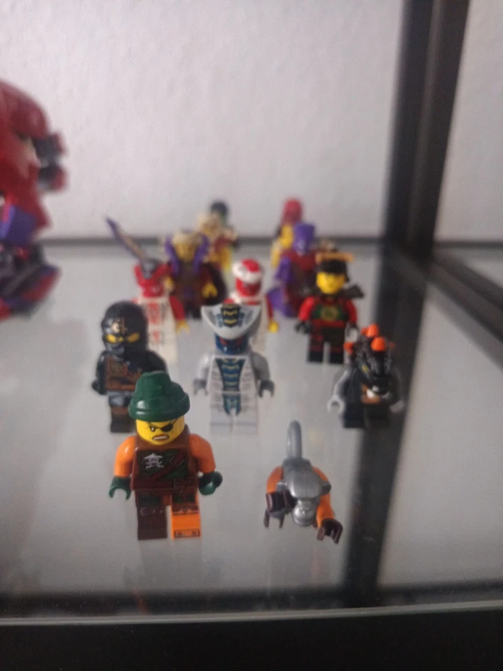 LEGO Ninjago Minifiguren - Bild 2 von 4