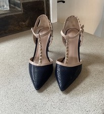 CARVELA Navy Beige  Stud Shoe 38/5