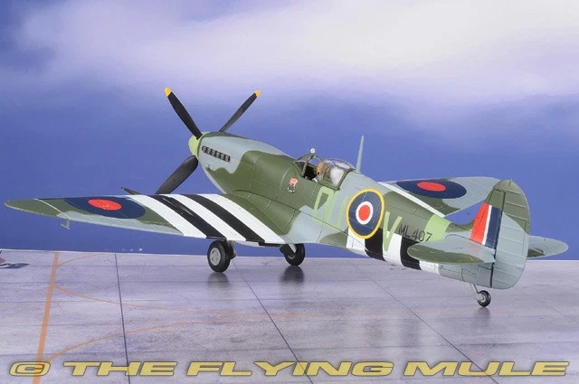 Hobby Master 1:48 Spitfire Mk IX RAF No.485 (New Zealand) Squadron Johnnie - Image 2 of 4