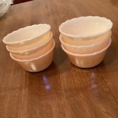 Set of 6 Pink & White Milk Glass Scalloped Edge Dessert Bowls Round