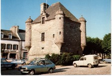 29-GUERLESQUIN Renault 4 F4 -14- FORD FIESTA - Auto racing cycliste du Limousin