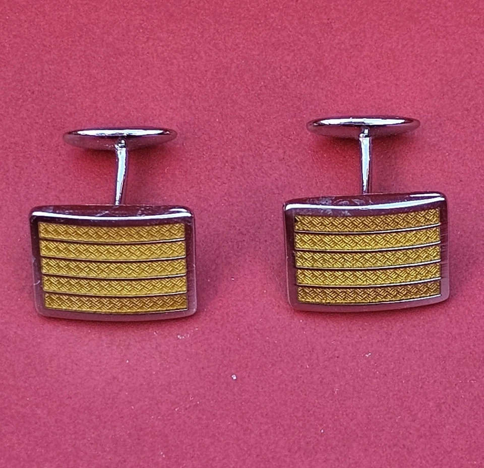 DD David Donahue Brand Sterling Silver Golden Yellow Guilloche Enamel Cufflinks - Image 3 of 4